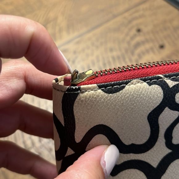 TOUS Organizer Zippy Wallet | Leather - Picture 5 of 11